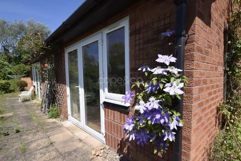1 bedroom bungalow to rent, Tynefield Mews, Blakeley Lane, Etwall, Derby, Derbyshire, DE65 6SJ