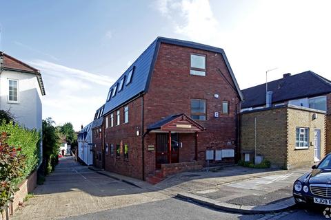 Office to rent, 1 Monks Way London NW11 0AF