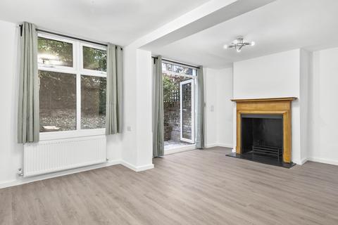1 bedroom flat for sale, Bardolph Road, Islington, N7