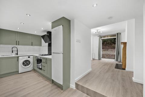 1 bedroom flat for sale, Bardolph Road, Islington, N7