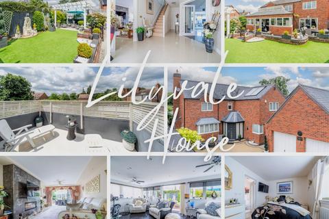 undefined, Jasmine Close, Worcester WR8