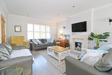 4 bedroom townhouse for sale, Adamson Way, Langley Waterside, Beckenham, BR3