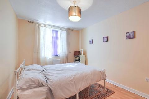 2 bedroom apartment for sale, Staines Road, Hounslow