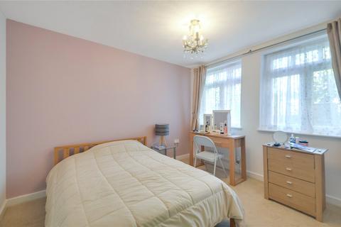 2 bedroom apartment for sale, Staines Road, Hounslow