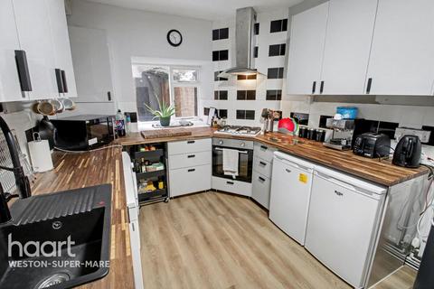 2 bedroom flat to rent, Atlantic Road, WESTON-SUPER-MARE
