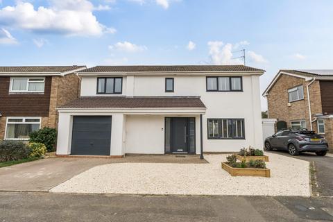 4 bedroom detached house for sale, Merestones Drive, Cheltenham, Gloucestershire