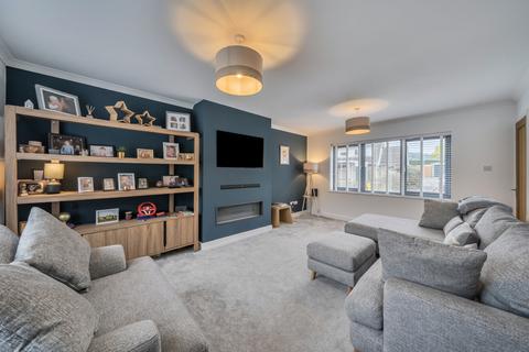 4 bedroom detached house for sale, Merestones Drive, Cheltenham, Gloucestershire