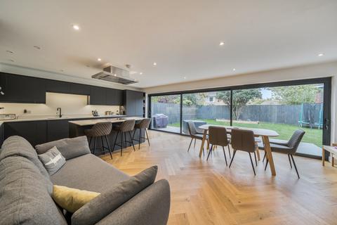4 bedroom detached house for sale, Merestones Drive, Cheltenham, Gloucestershire