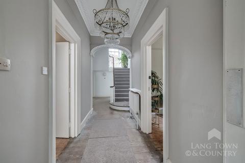 6 bedroom end of terrace house for sale, Woodside, Plymouth PL4