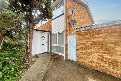 3 bedroom terraced house for sale, Chichester Way, FELTHAM TW14