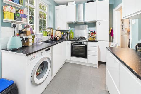 undefined, Fulwood Gardens, Twickenham