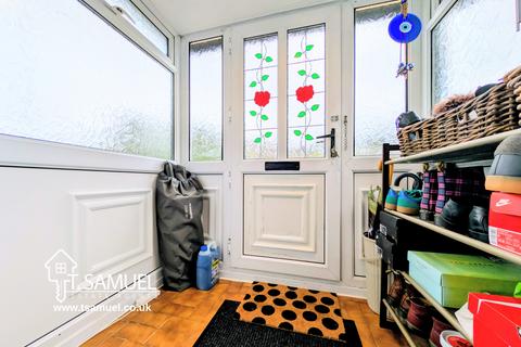 undefined, Commercial Street, Mountain Ash
