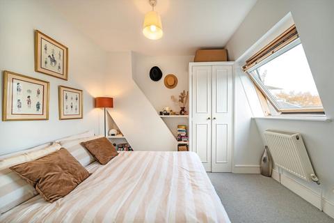 2 bedroom flat for sale, Mirabel Road, London SW6