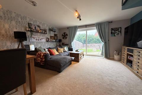 undefined, Irons Road, Northampton NN5