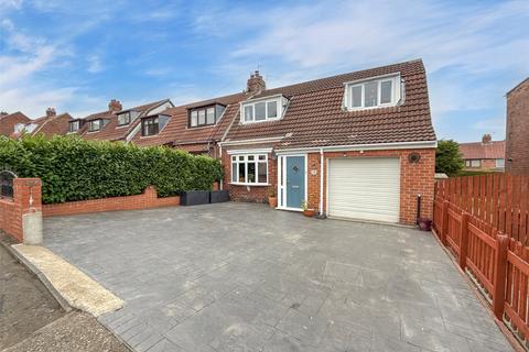 Douglas Gardens, Dunston, Gateshead, Tyne and Wear, NE11