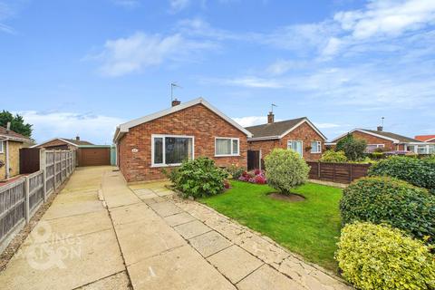 2 bedroom detached bungalow for sale, St. Edmunds Road, Acle, Norwich