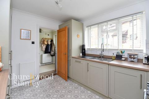 3 bedroom detached house for sale, Taylor Drive, Lawford, CO11
