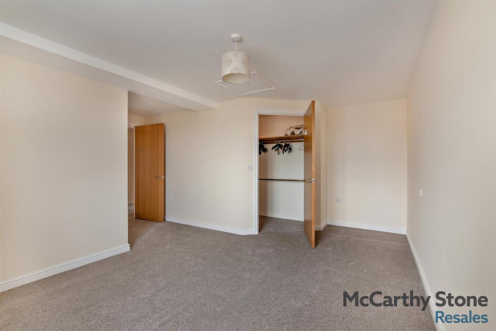 8667780-interior04-800.jpg
