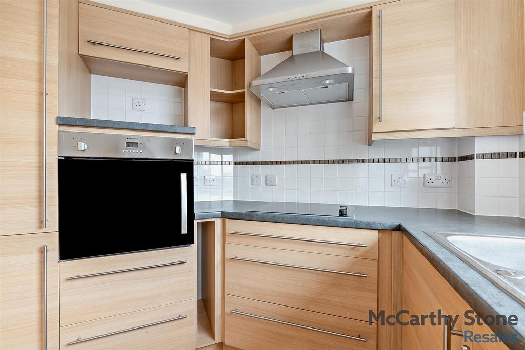8667204-interior16-800.jpg