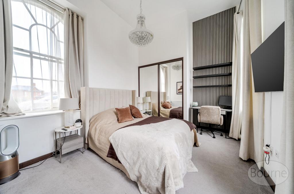 61b9d0d3-f66b-476...