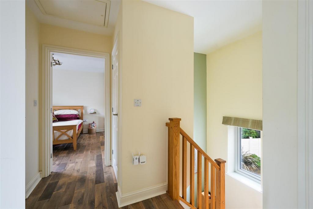 GLANVILLE WAY -1.jpg