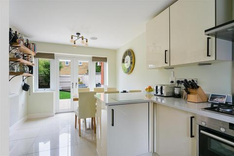 undefined, Glanville Way, Epsom