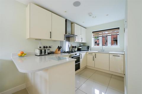 undefined, Glanville Way, Epsom