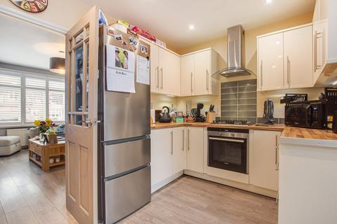 43 Beverley Avenue, Sidcup, DA15 8HF