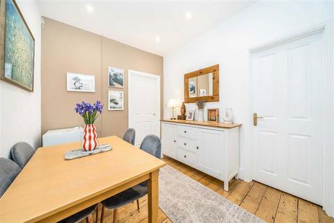 undefined, Kingston Road, Teddington TW11