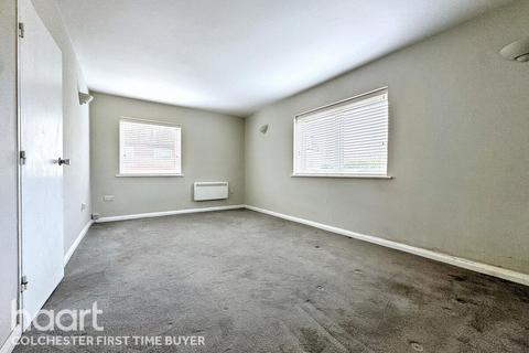 undefined, Seaview Avenue, Colchester