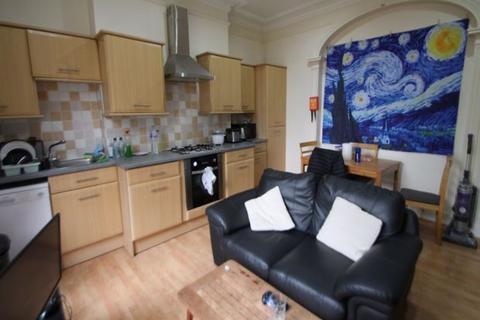 3 bedroom house to rent, 63a Victoria Road, Leeds LS6