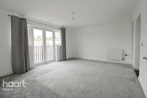 2 bedroom flat for sale, Caspian Way, Purfleet