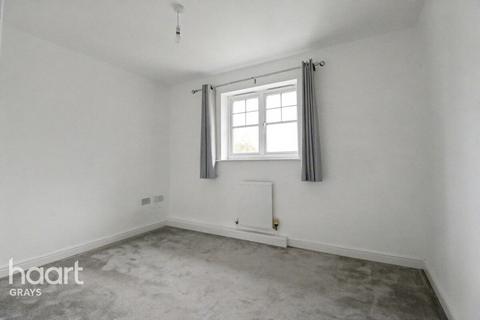 2 bedroom flat for sale, Caspian Way, Purfleet