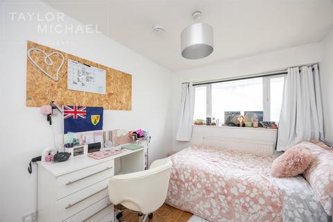 undefined, Warleigh Road, Brighton