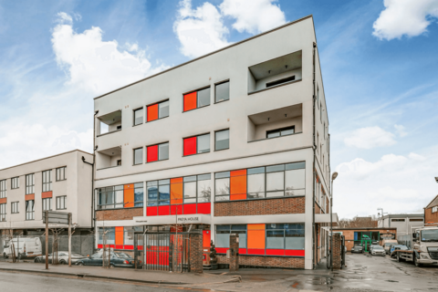 1 bedroom apartment to rent, Fourth Way, Wembley, HA9