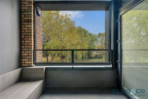 undefined, Ballards Lane, Finchley, N3