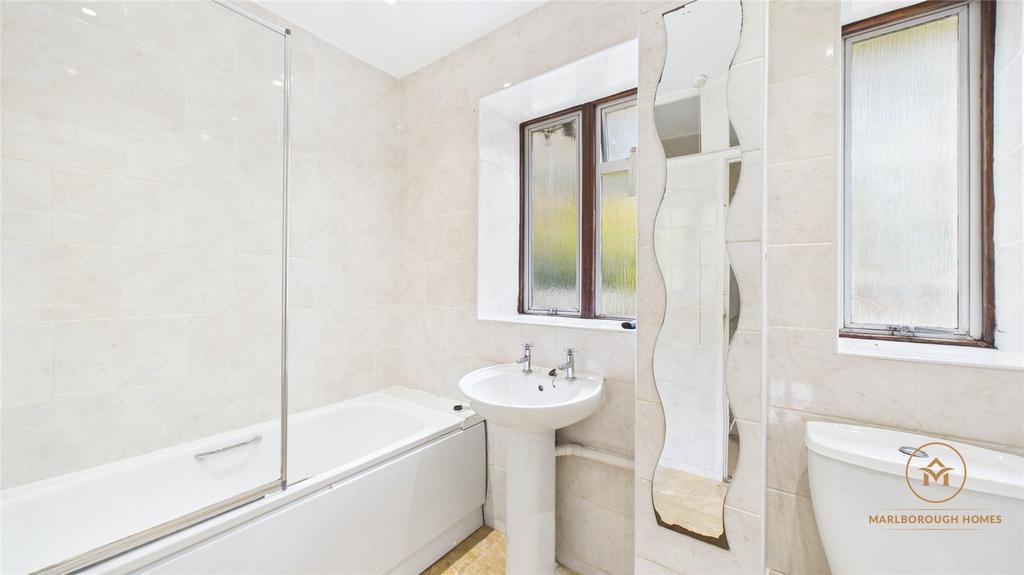 Bathroom Ig7