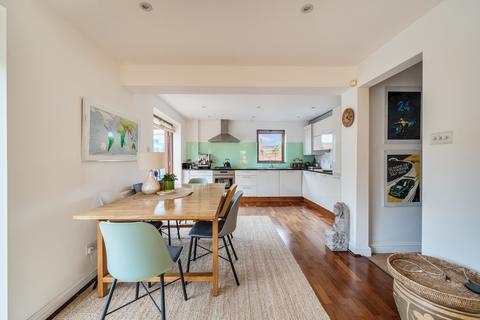 3 bedroom detached house for sale, Shilton Road, Carterton, Oxfordshire, OX18