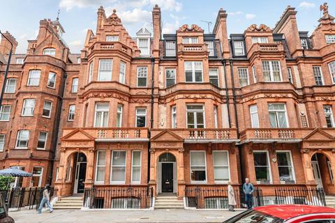 3 bedroom flat for sale, Lower Sloane Street, Chelsea, London, SW1W