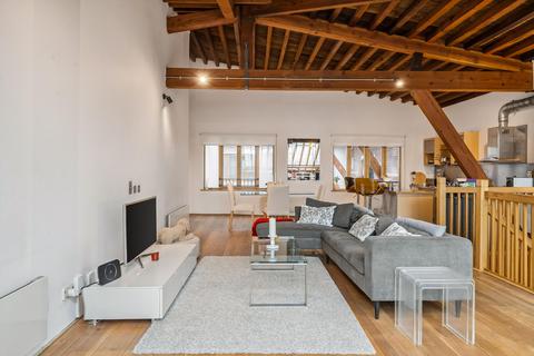 3 bedroom apartment for sale, Port East Apartments, Hertsmere Road, London, E14