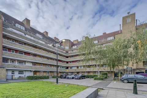 Sutton St, Wapping, London, E1