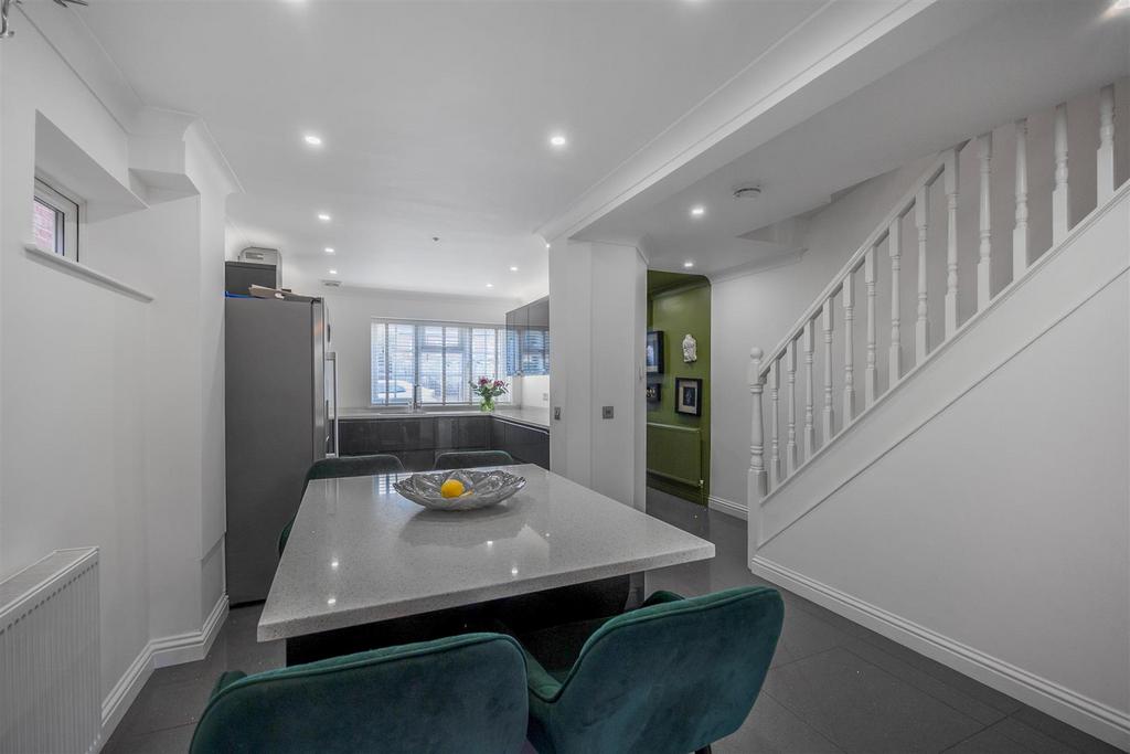 Kitchen / Diner