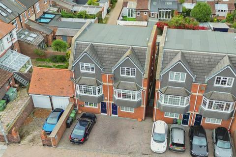St. Georges Road, Southsea