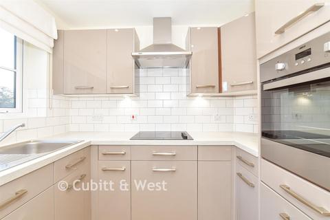 1 bedroom ground floor flat for sale, Fitzalan Road, Littlehampton, West Sussex