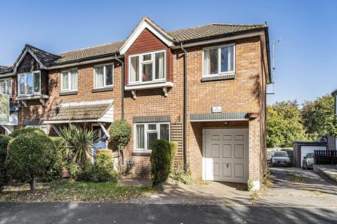 Harwood Close, Welwyn Garden City, Hertfordshire, AL8