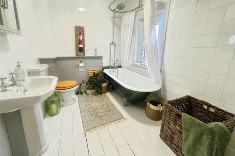 2 bedroom terraced house for sale, Church Road, Faversham ME13