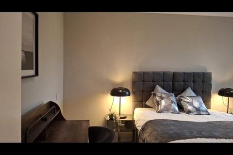 undefined, Watford WD17