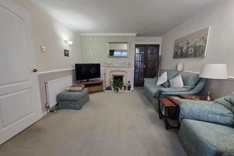 undefined, Dane Common, Kedington CB9