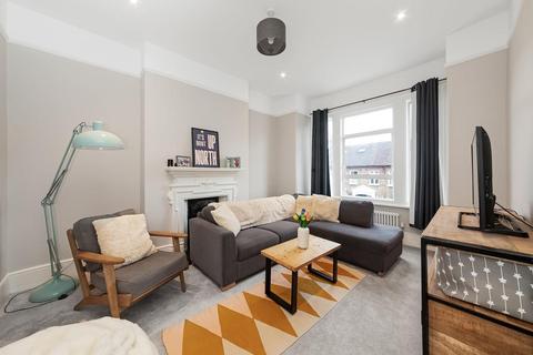 3 bedroom maisonette for sale, Dalkeith Road, Dulwich, London, SE21