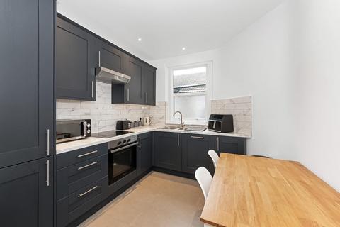 3 bedroom maisonette for sale, Dalkeith Road, Dulwich, London, SE21